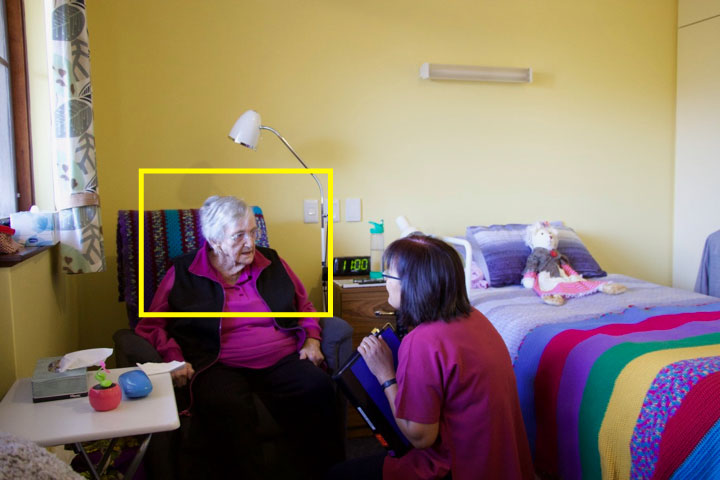 Jamie talking to Phyllis